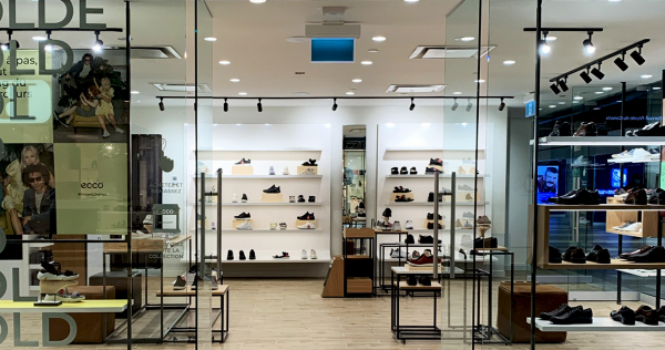 Something new for the ECCO Shoes store Place Ville Marie